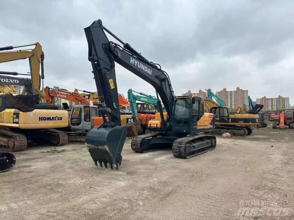 Hyundai 225LC-9T Raupenbagger