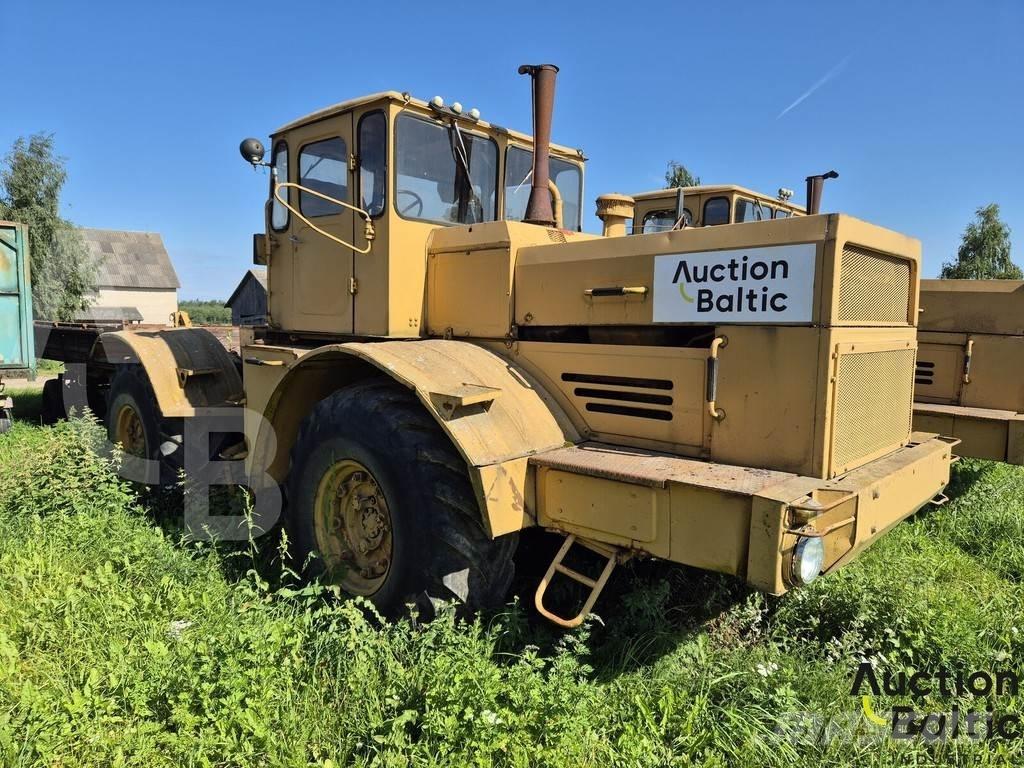 Kirovets K 701 Traktoren