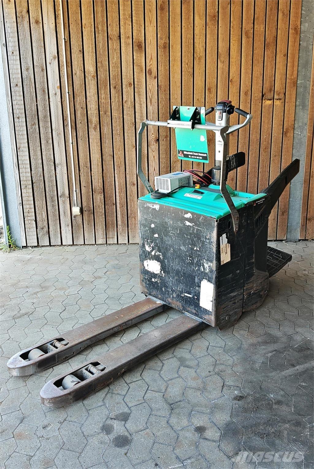 Mitsubishi PBV20N2 Elektro Plattformwagen