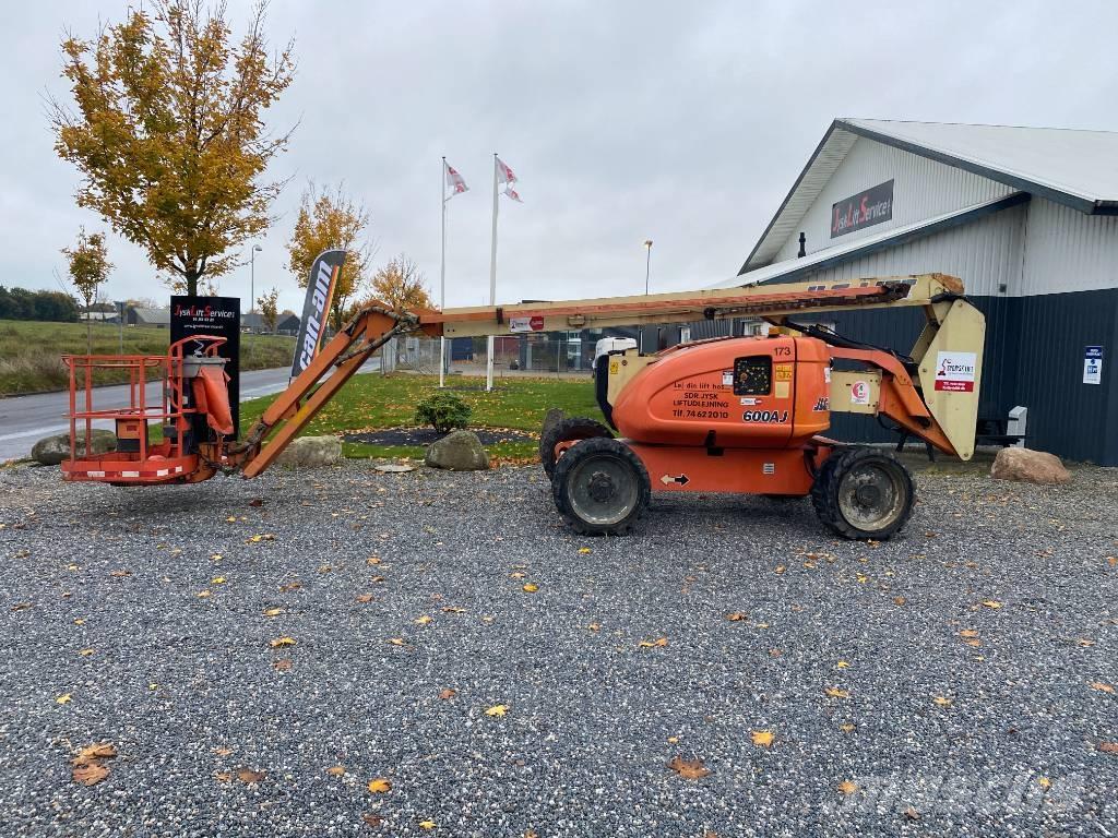 JLG 600 AJ Gelenkteleskoparbeitsbühnen