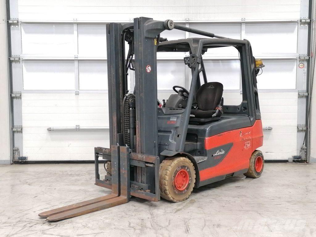 Linde E30L-01 Elektrostapler