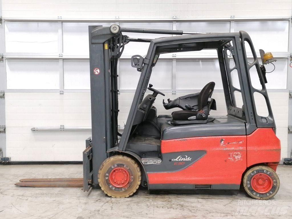 Linde E30L-01 Elektrostapler