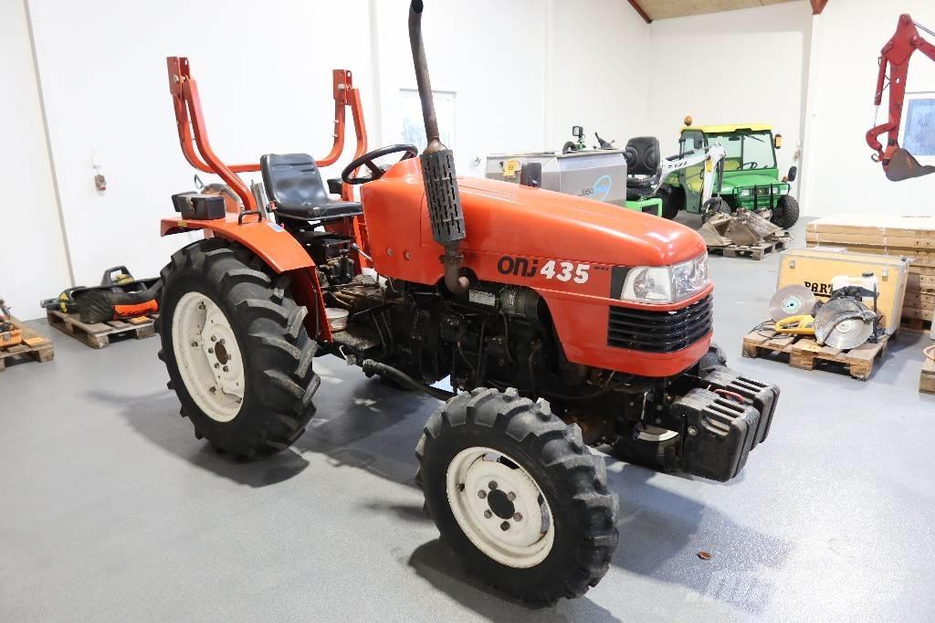 ONj 435 Traktoren