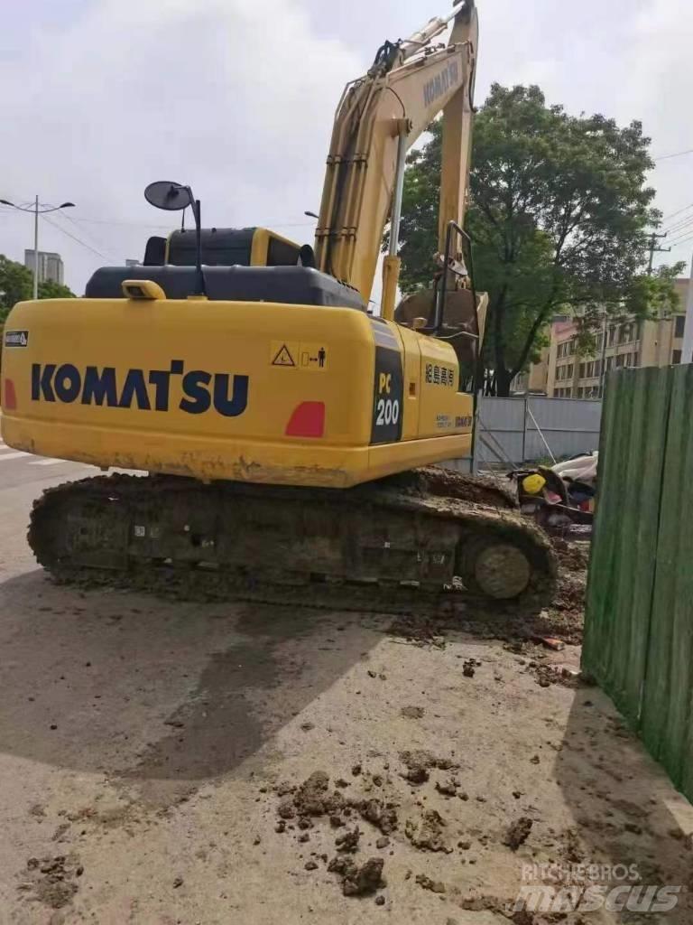 Komatsu pc200-8 Raupenbagger