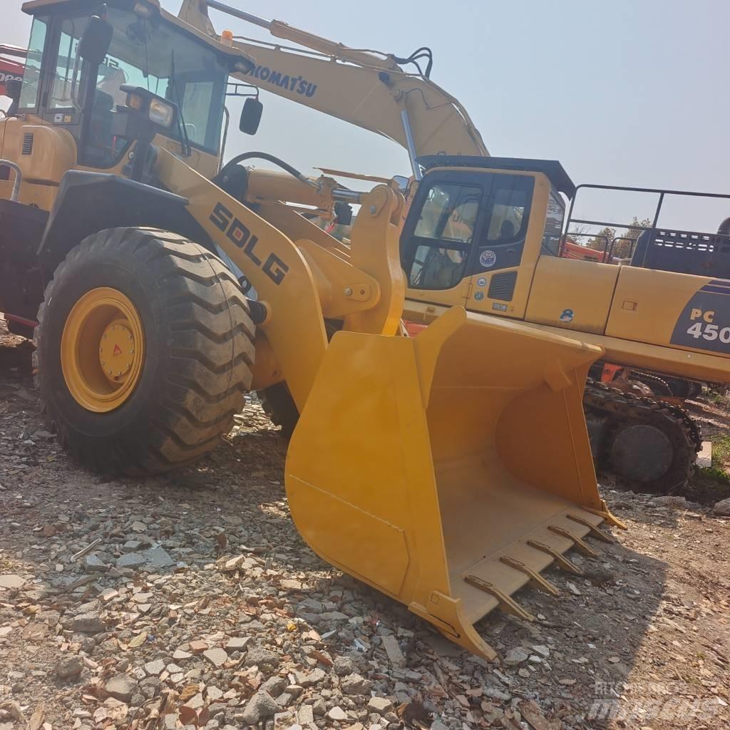 SDLG LG956L Radlader