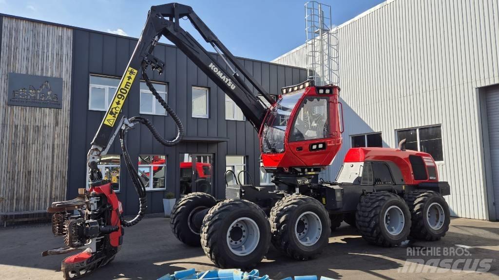Komatsu 931 XC Harvester
