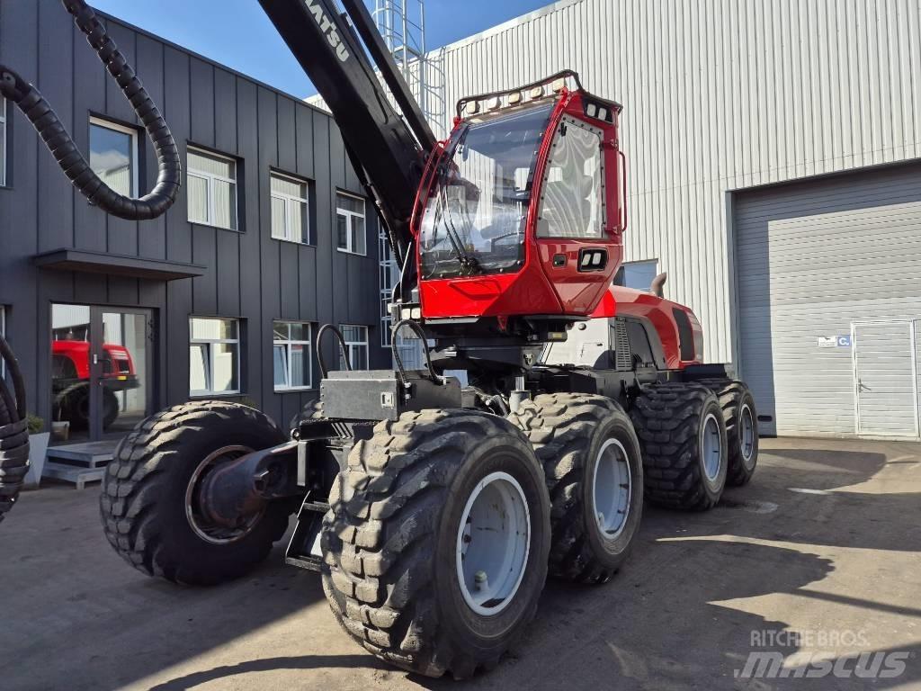 Komatsu 931 XC Harvester