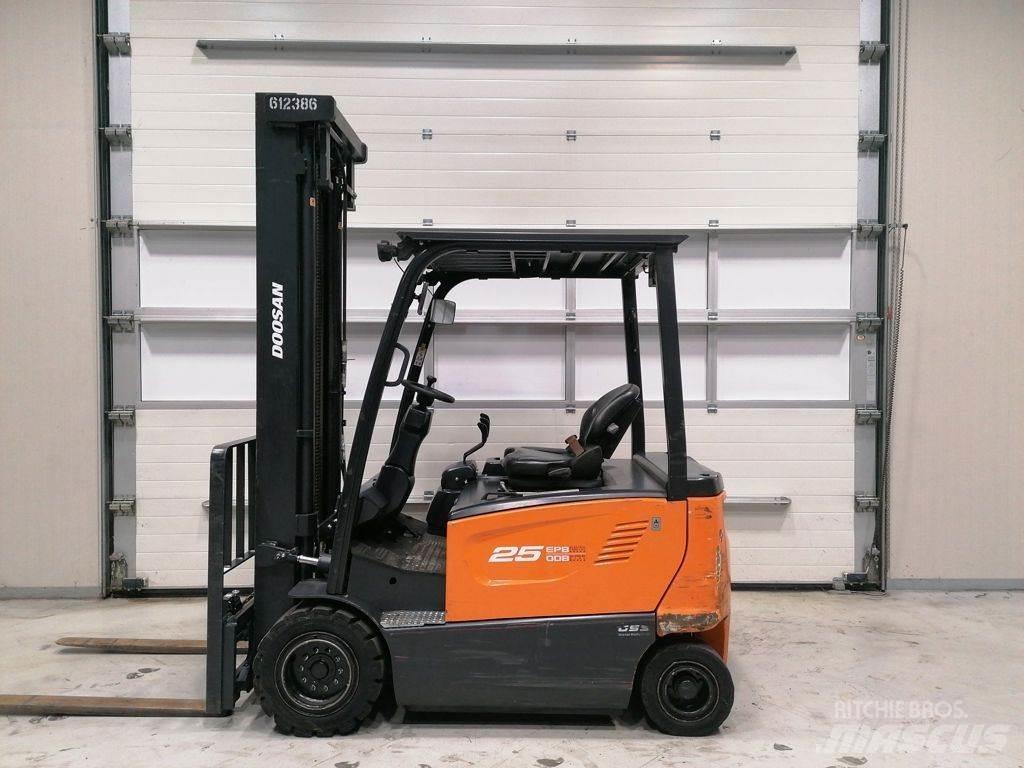 Doosan B25X-7 Elektrostapler