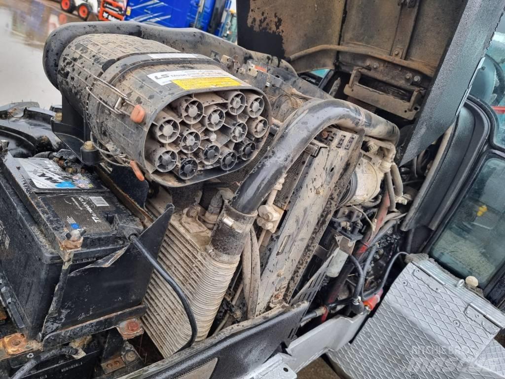 LS Mtron Plus 100 Traktoren