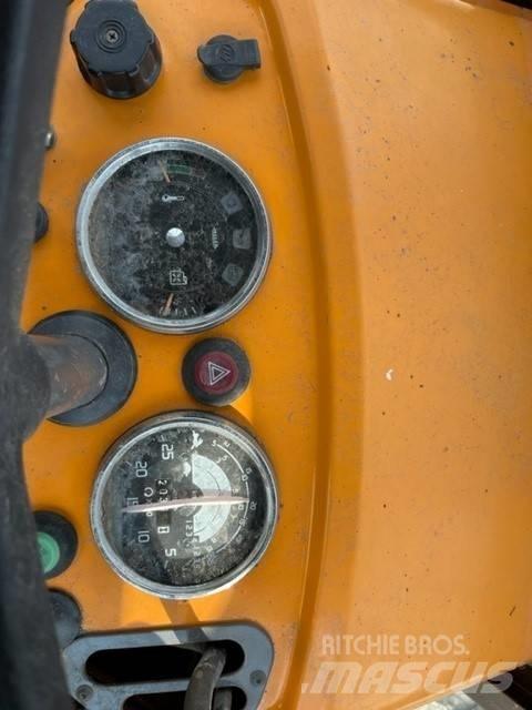 Renault R 65 14 LS Traktoren