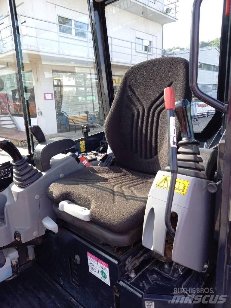 Kubota U 27-4 Minibagger < 7t