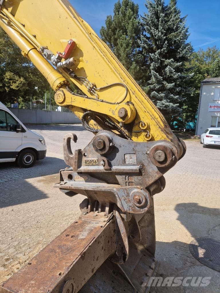 Komatsu PC 210 LC-11 Raupenbagger