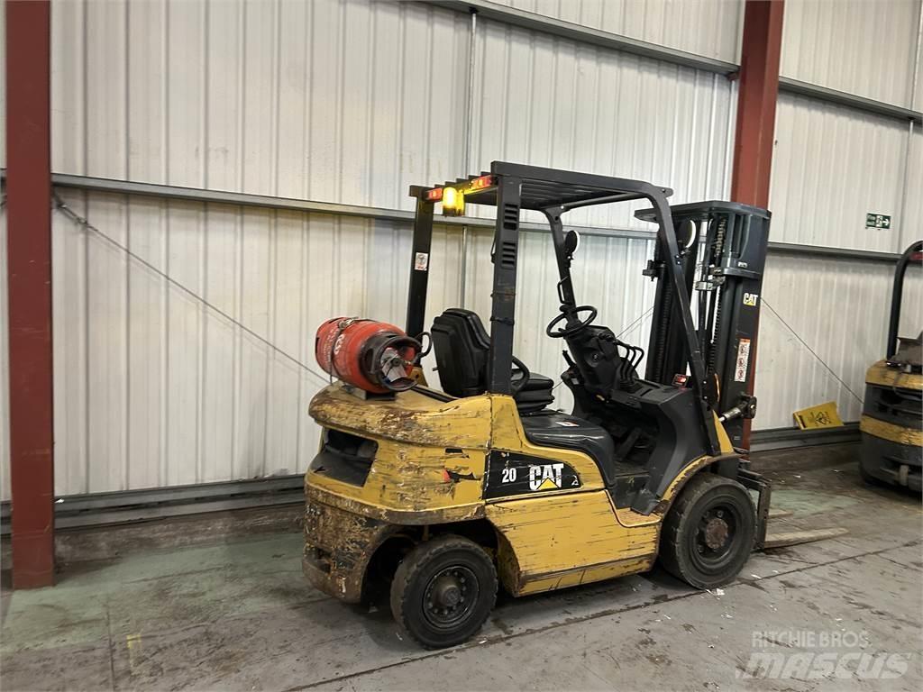 CAT GP25NT Gasstapler