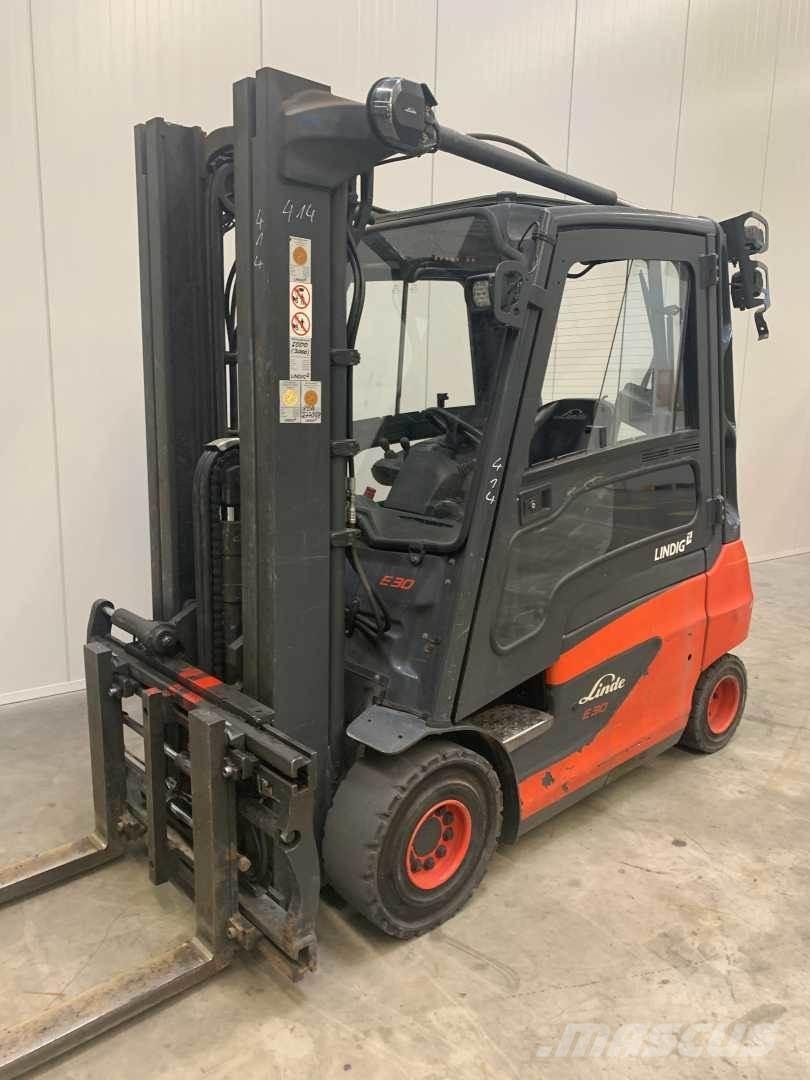 Linde E30 Elektrostapler