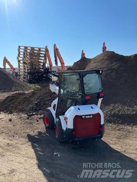 Bobcat L28 Radlader