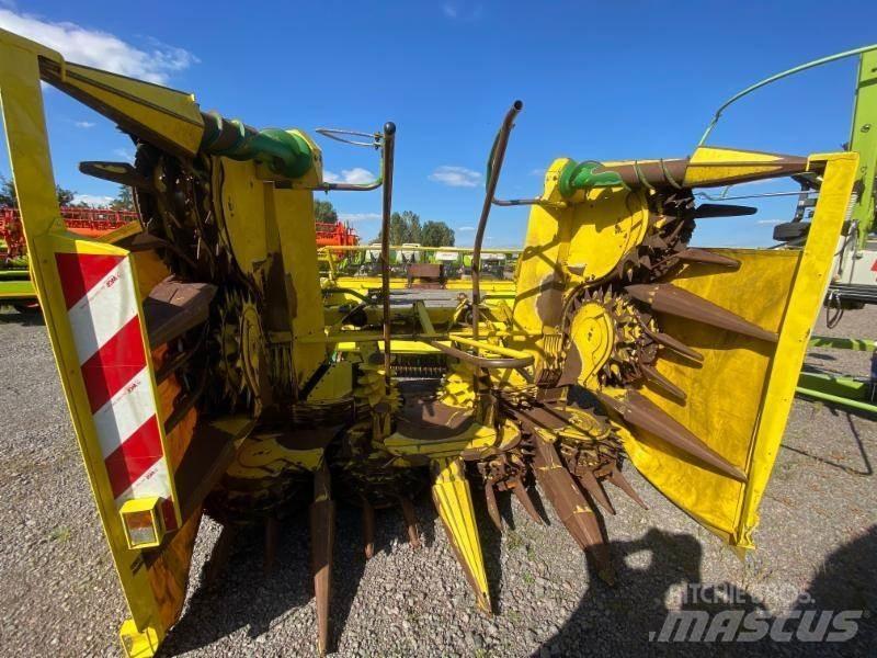 John Deere 7400 Selbstfahrende Häcksler