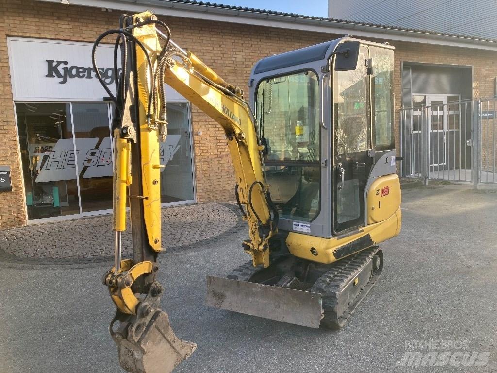 New Holland E 18 C Minibagger < 7t