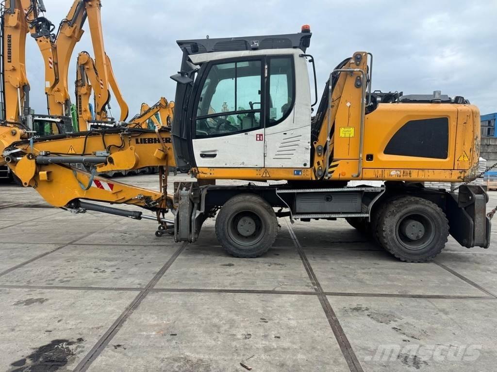 Liebherr LH 22 M Materialumschlag