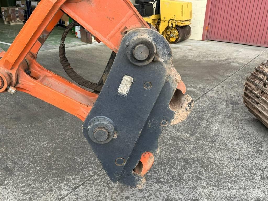 Hitachi ZX 210 LC-6 Raupenbagger
