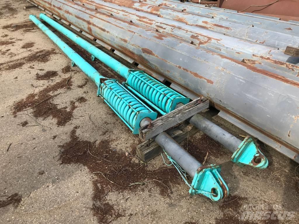 Kobelco CKE1350 Kran-Teile und Zubehör