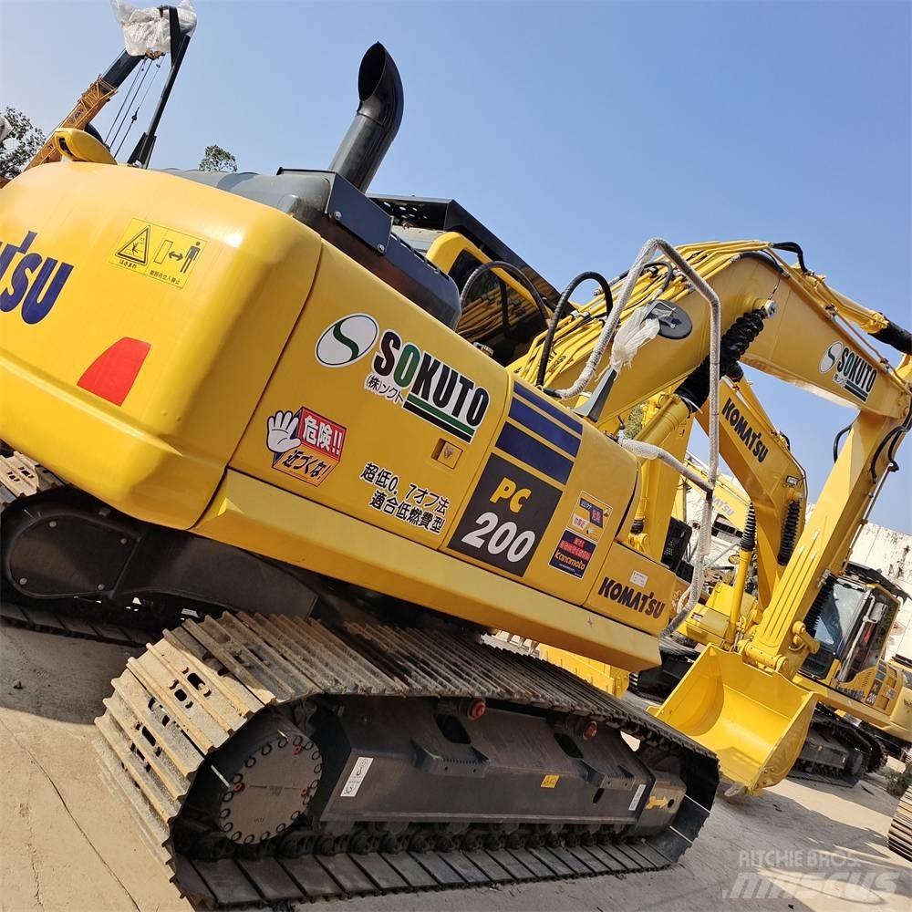 Komatsu PC 200-8 Raupenbagger