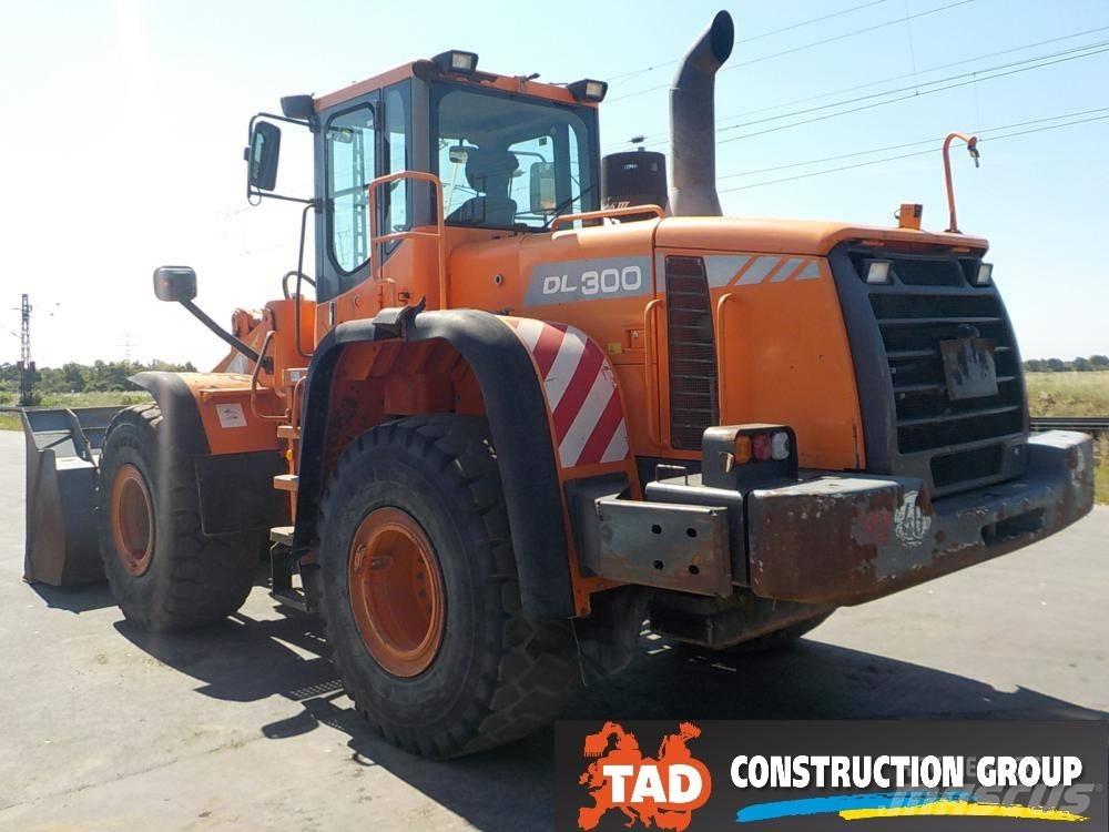 Doosan DL 300 Radlader
