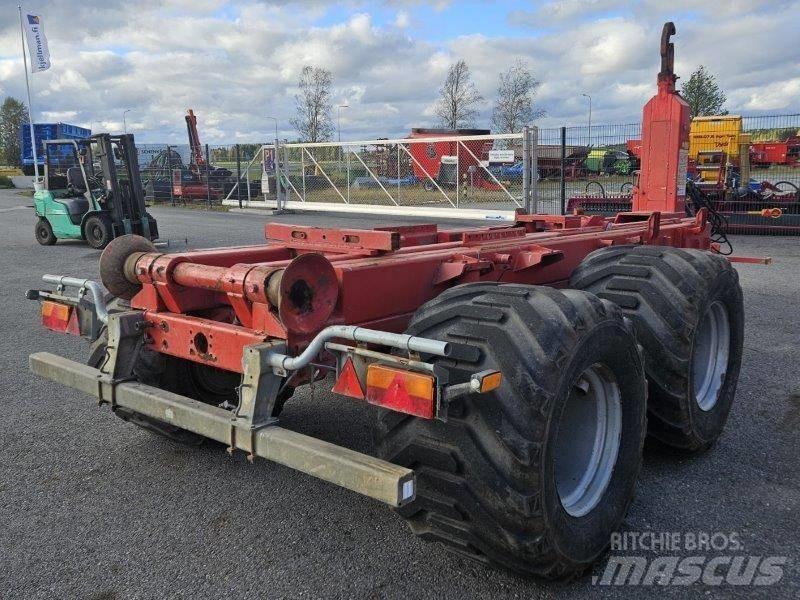 Pronar T 285 Anhänger mit Hakenlift
