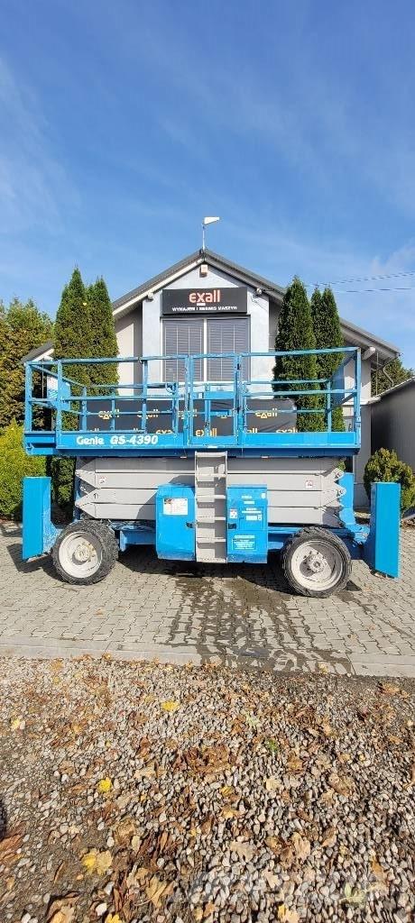 Genie GS 4390 Scheren-Arbeitsbühnen