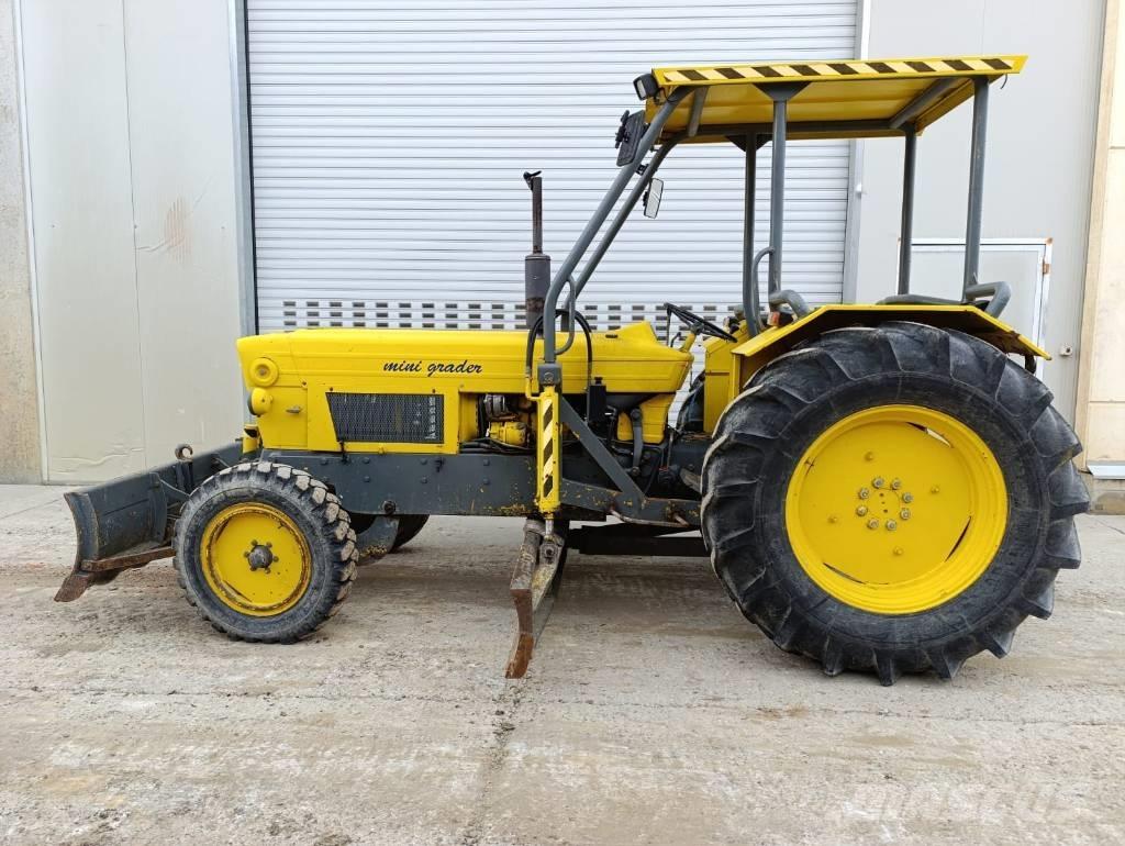 Ford Minigrader Grader