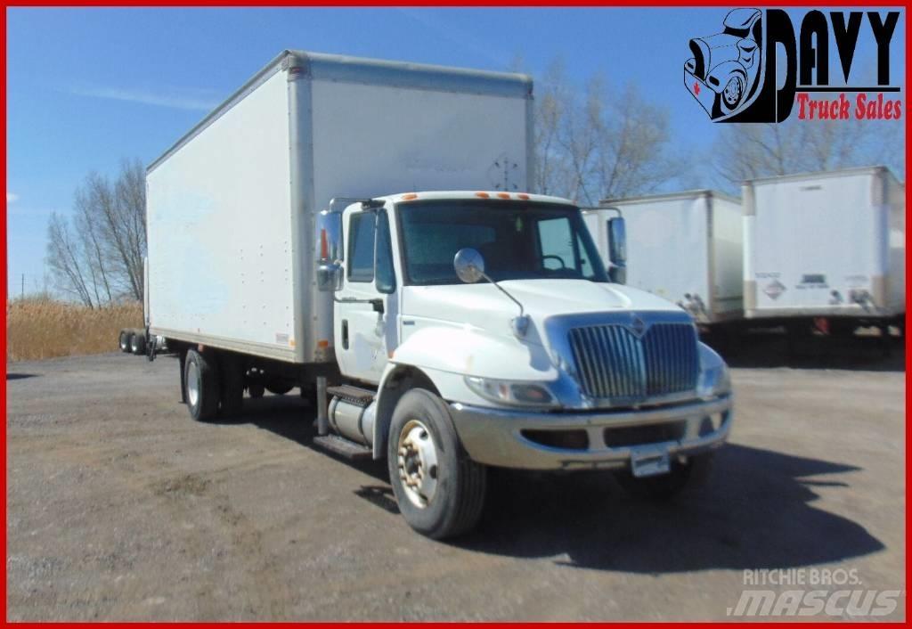 International 4400 Kofferaufbau