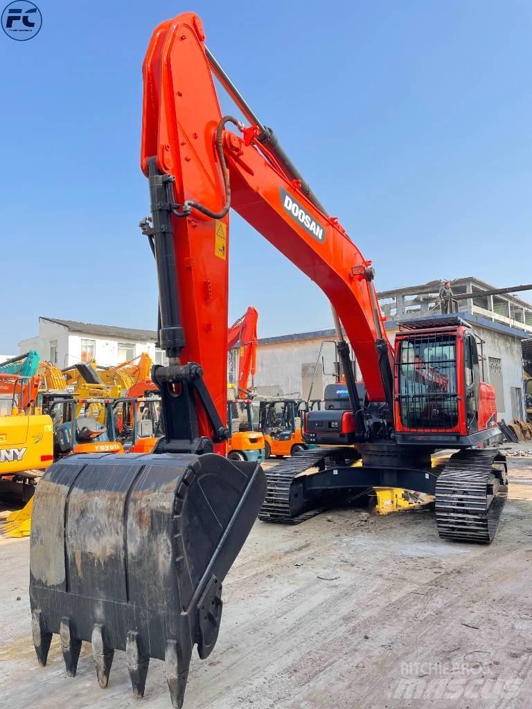 Doosan Dx300 Raupenbagger