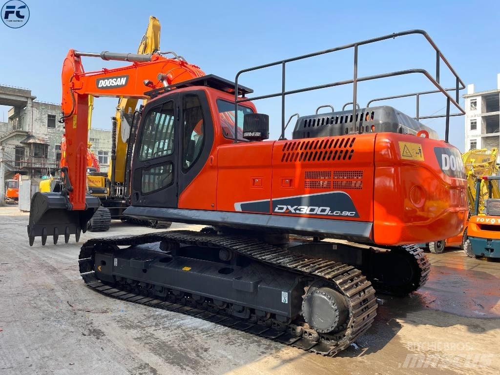Doosan Dx300 Raupenbagger