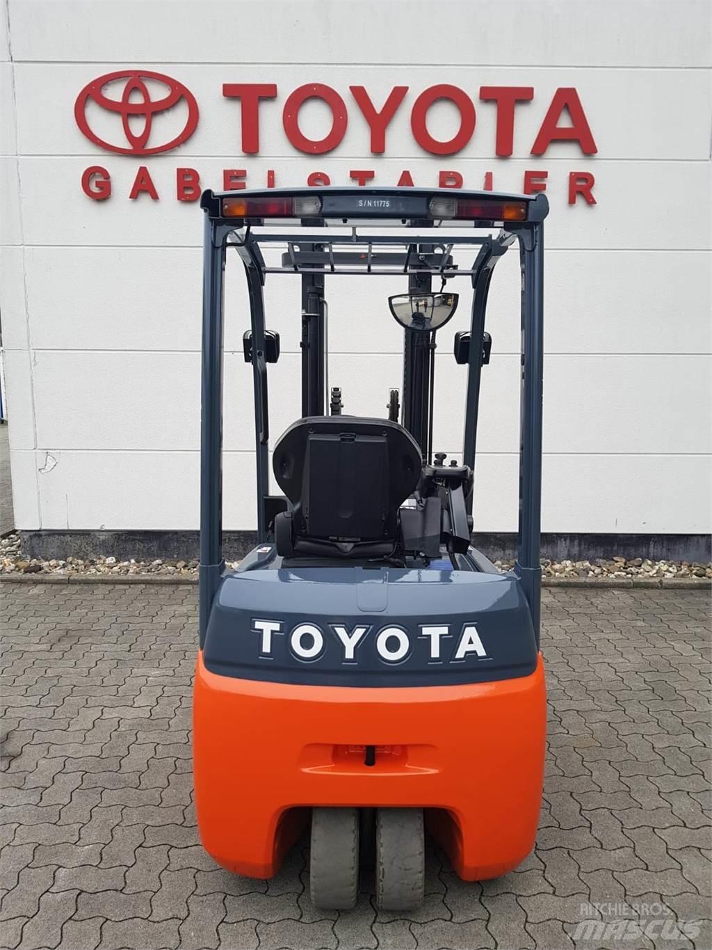 Toyota 8FBEKT18 Elektrostapler