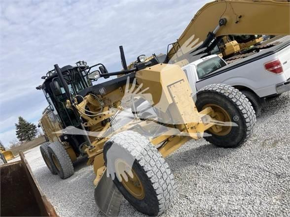 CAT 140 Grader