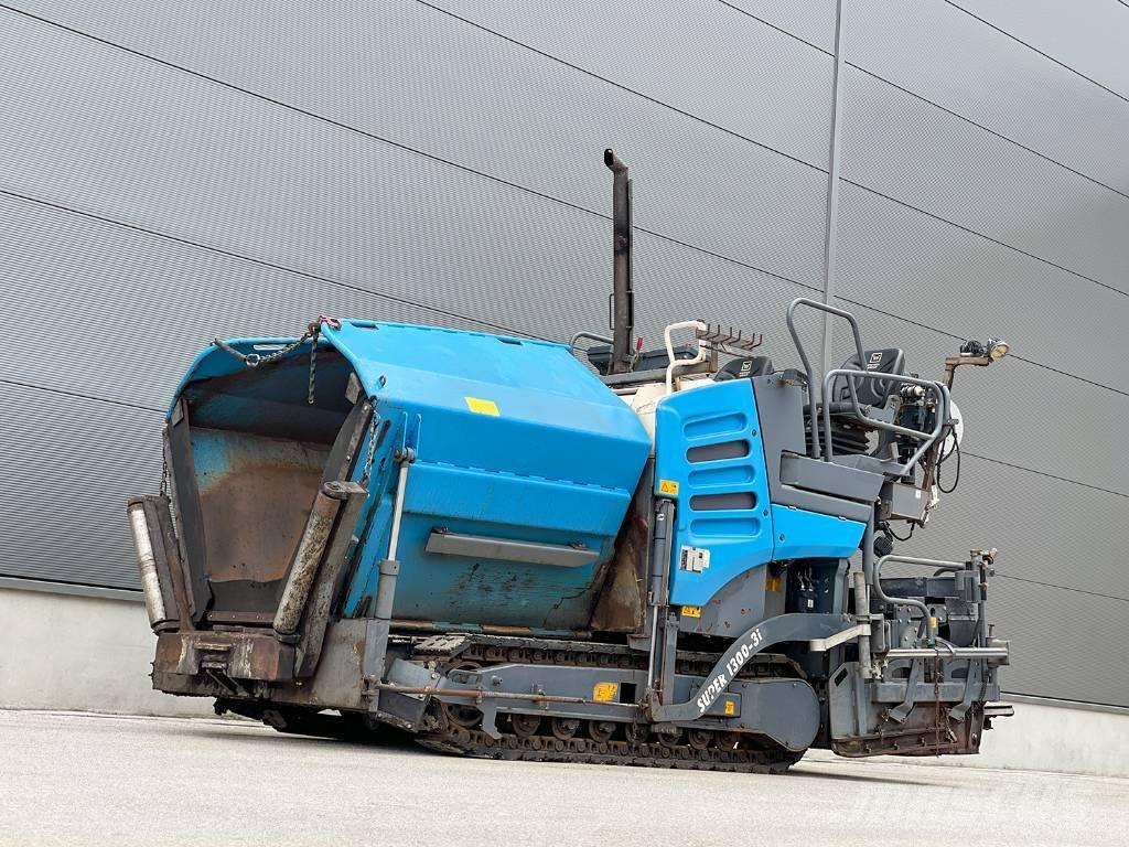 Vögele SUPER 1300-3I Strassenfertiger