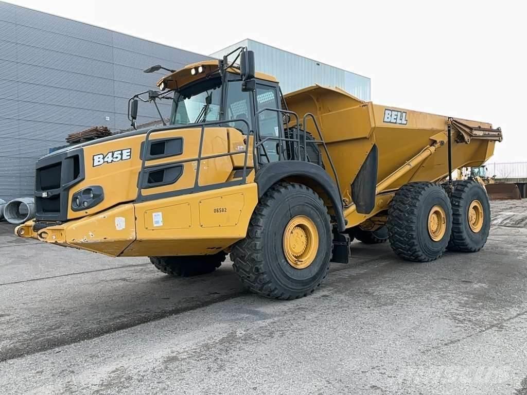 Bell B45E Dumper - Knickgelenk