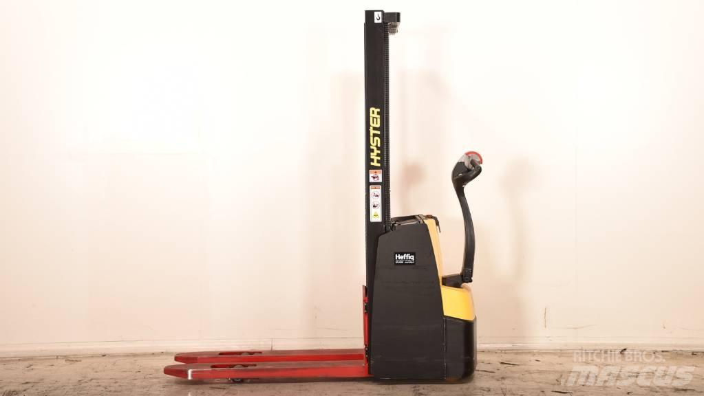 Hyster S 1.0E Deichselstapler