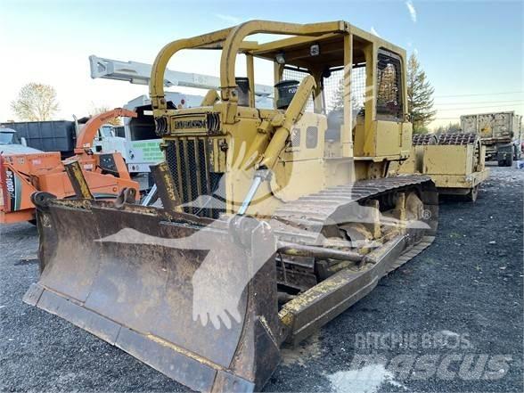 Komatsu D65E-6 Bulldozer