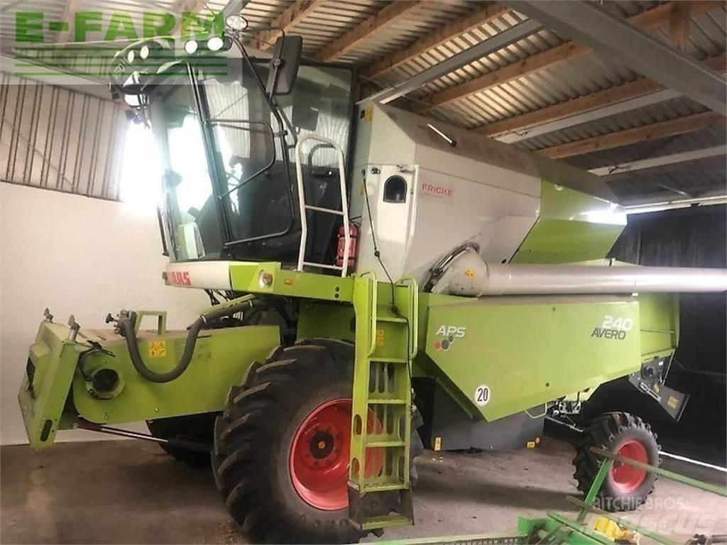 CLAAS avero 240 Mähdrescher