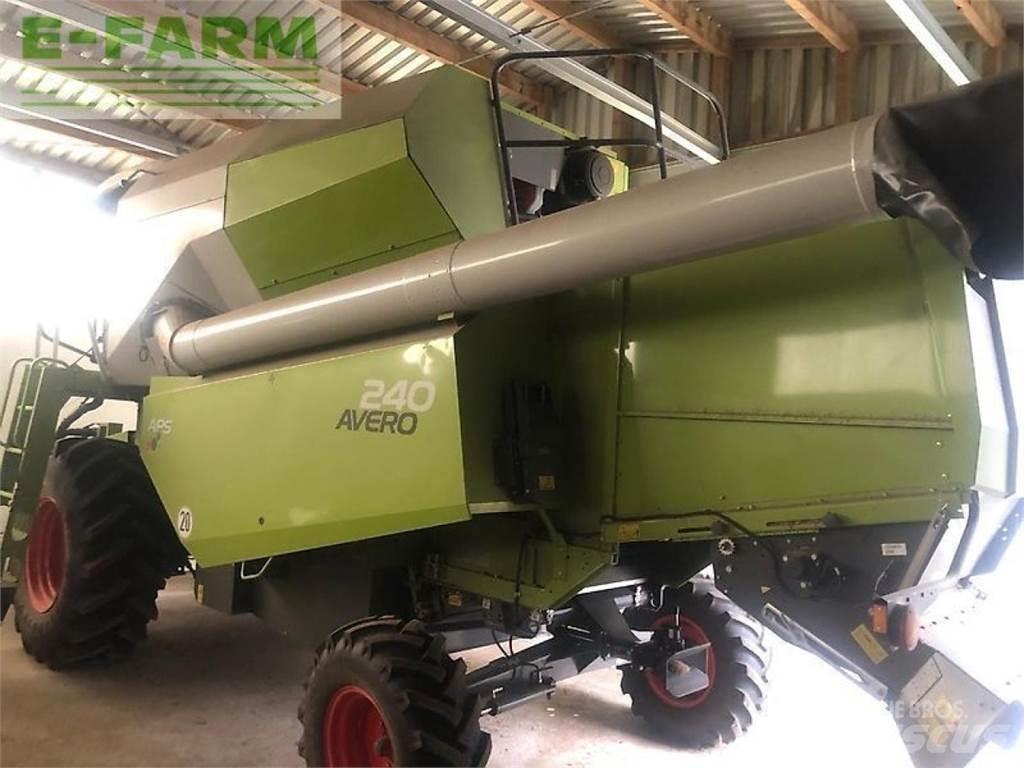 CLAAS avero 240 Mähdrescher
