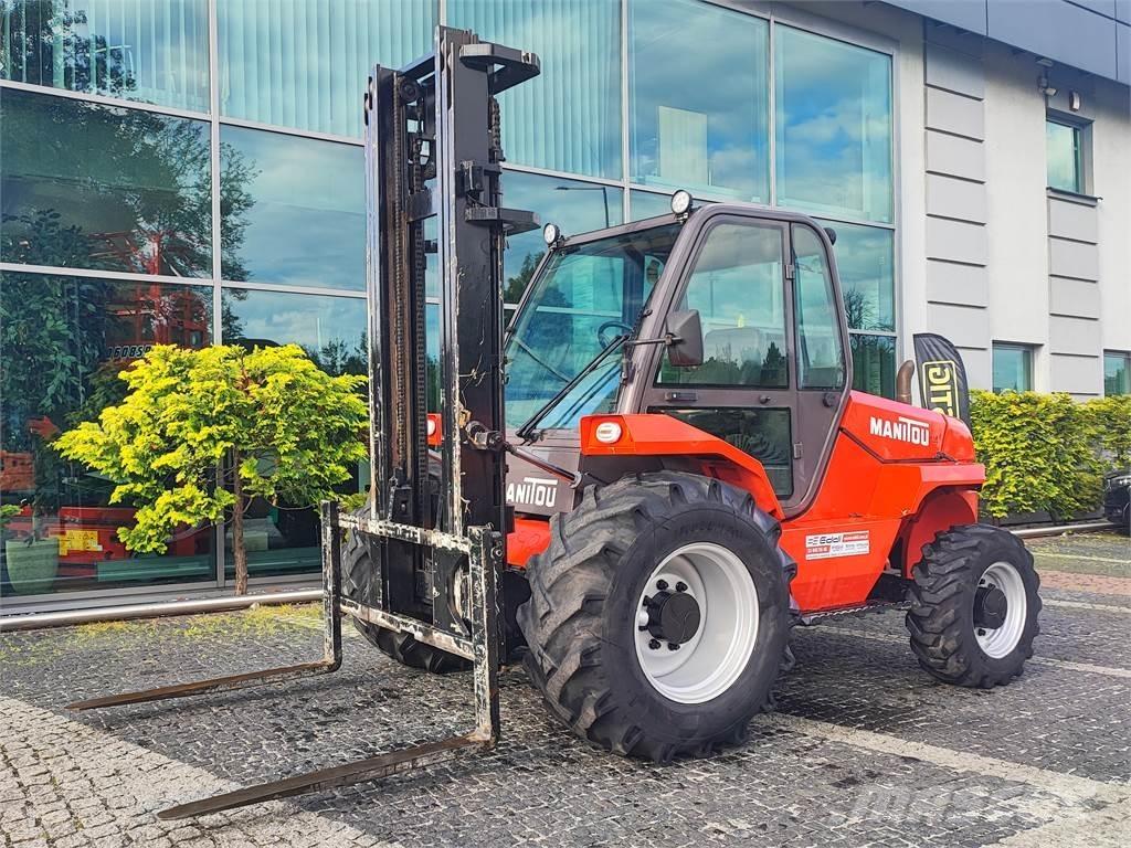 Manitou M26-4 Rough terrain trucks