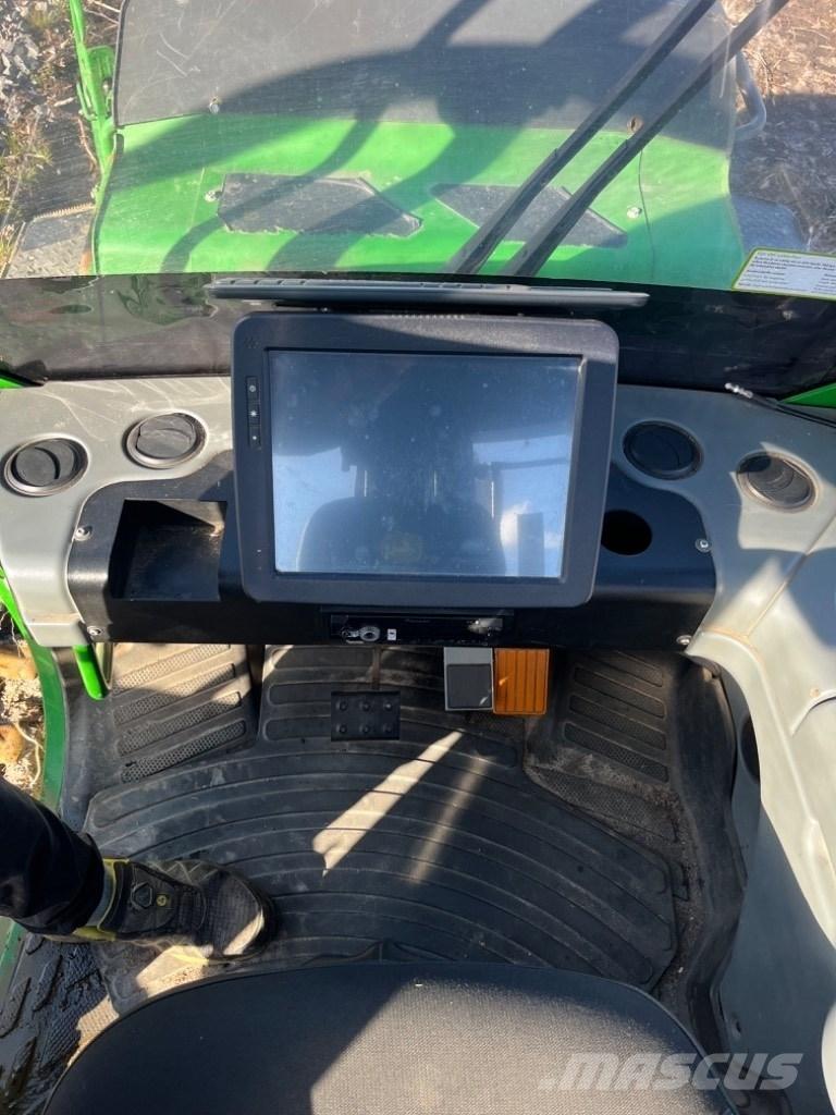 John Deere 1510G Forwarder