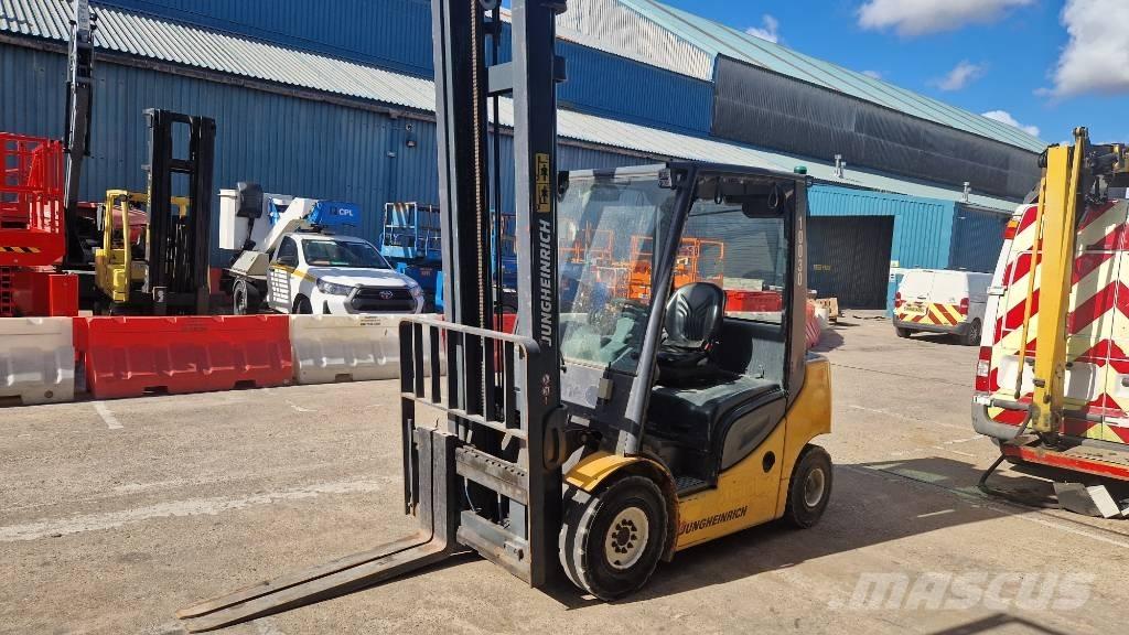  Juncheinrich DFG425s Dieselstapler