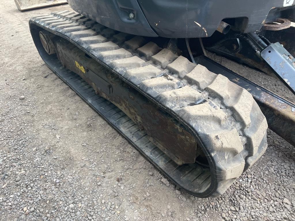 Bobcat E 26 Minibagger < 7t