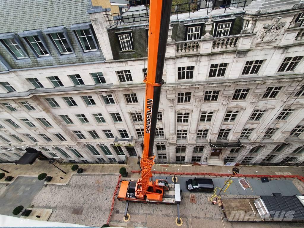 Liebherr LTM1070-4.2 All-Terrain-Krane