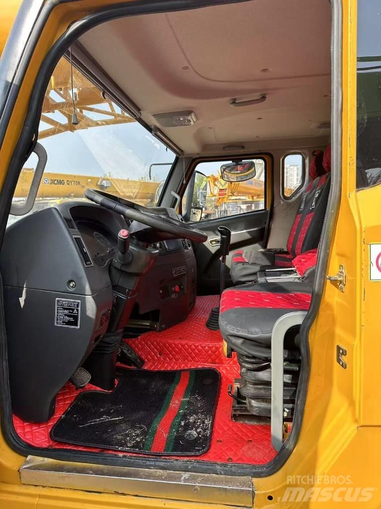 XCMG XCT25 All-Terrain-Krane