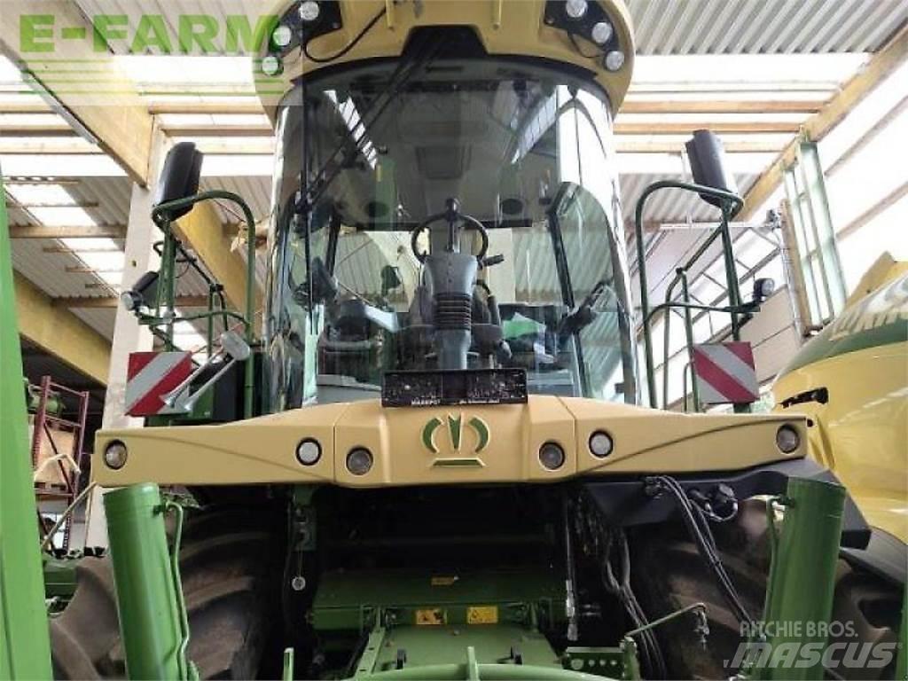 Krone big x 630 Selbstfahrende Häcksler