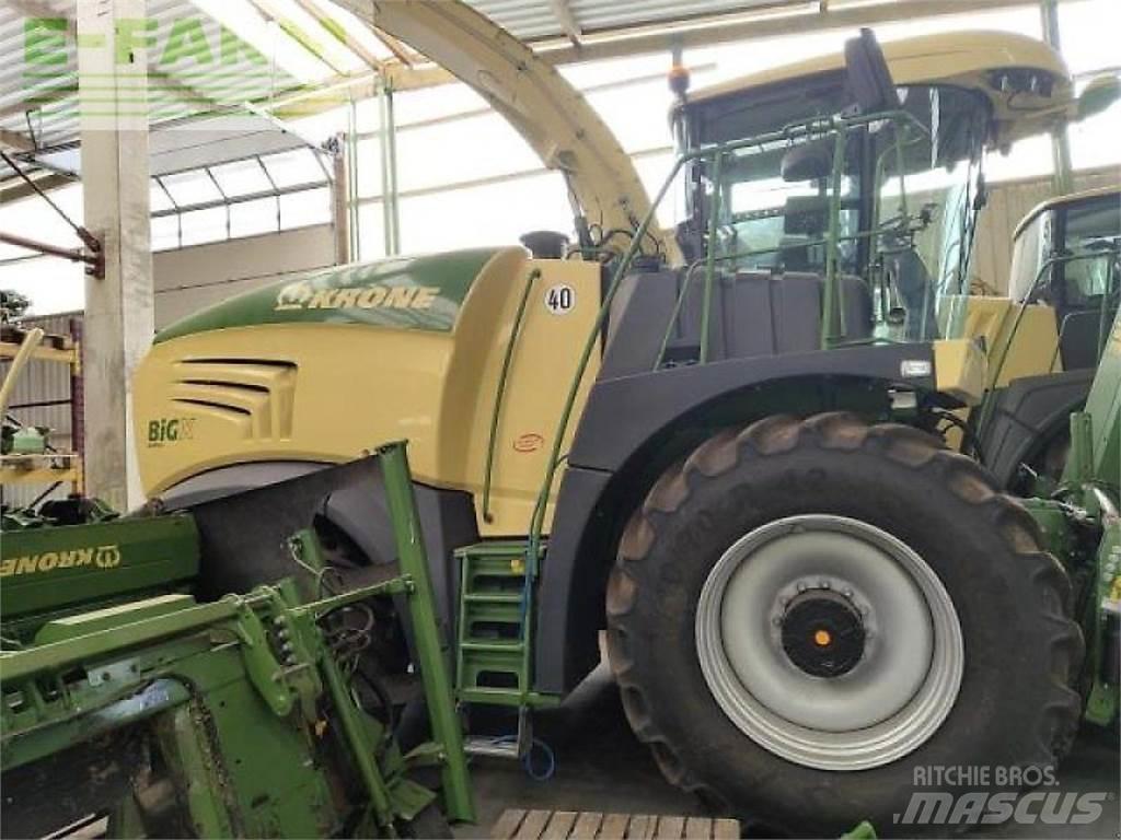 Krone big x 630 Selbstfahrende Häcksler