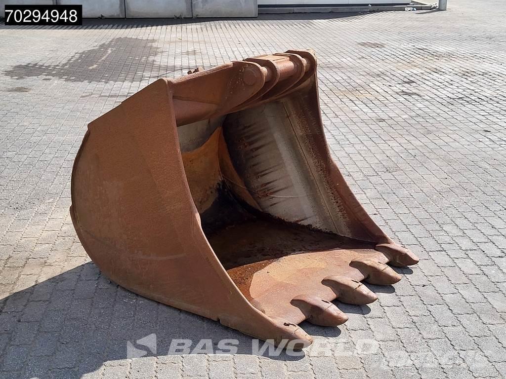 Volvo  Schiffscontainer