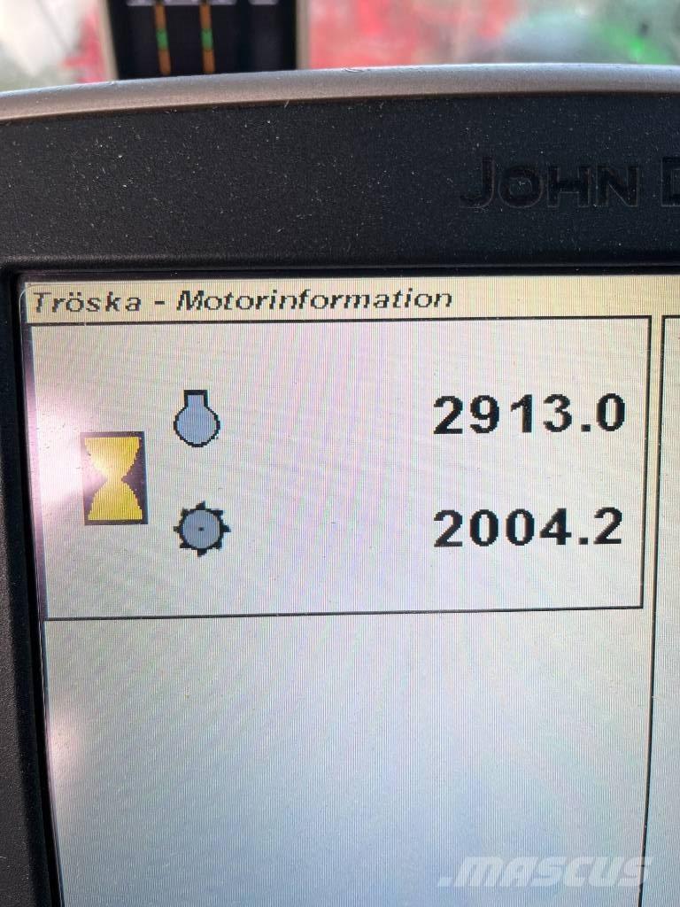 John Deere S 670 Mähdrescher